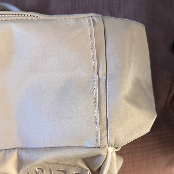 BEIS Cream Carry All Sport Bag - Picture 6 of 10